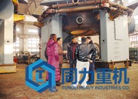 國外客商來我公司考察